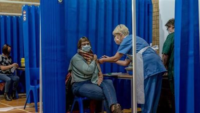 سلالة كورونا الجديدة.. هل تصبح بريطانيا بؤرة للتفشي مثل الصين؟