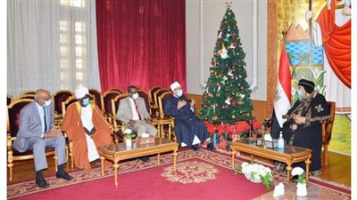 وزير الأوقاف ونظيره السوداني يهنئان البابا تواضروس بأعياد الميلاد