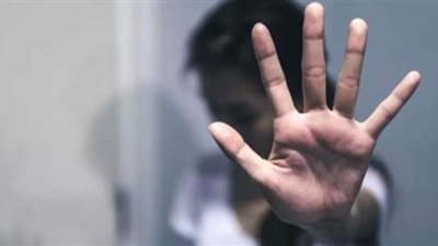 القبض على عامل اغتصب حفيدة زوجته المعاقة ذهنيا 20 مرة في حلوان