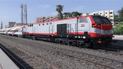 تفاصيل أزمة السكك الحديدية مع خريجي مدرسة وردان