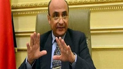 وزير العدل يوجه بقصر تقديم خدمات التوثيق ببعض الفروع على نظام الحجز المسبق