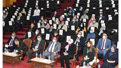 جامعة القناة تنظم المنتدى الأول لنادي ريادة الأعمال | صور