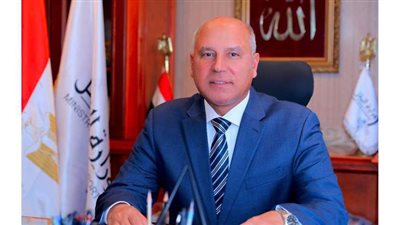 بسبب كورونا.. خبير نقل يطالب بزيادة الخطوط والأتوبيسات لتقليل الزحام