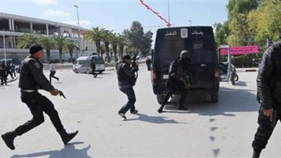 تونس على حافة الهاوية.. والإخوان لأنصارهم: استعدوا للقتال