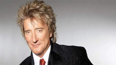 بعد وفاته.. أشهر أعمال مغني الروك البريطاني «تشاد ستيوارت» | فيديو وصور