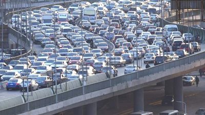 زحام مروري بمحاور القاهرة والجيزة