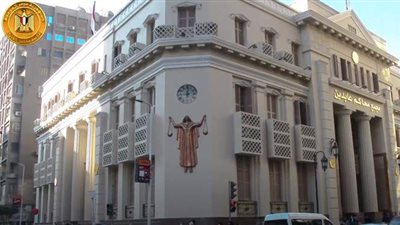 رئيس الوزراء يتفقد سيارة التوثيق المتنقل التابعة لمصلحة الشهر العقاري | فيديو