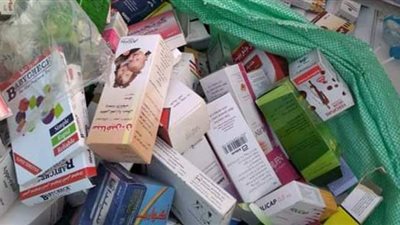 غلق صيدليات تعمل دون ترخيص بالفيوم