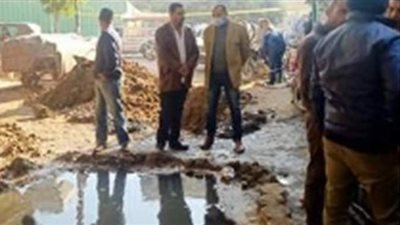 إصلاح ماسورة مياه بشارع البصراوي في شمال الجيزة | صور