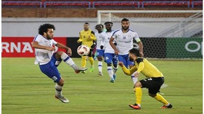 انتهاء الشوط الأول من مباراة سموحة ووادي دجلة بالتعادل 1/1