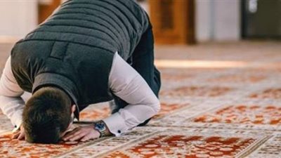 ما حكم إيقاظ النائم للصلاة؟.. دار الإفتاء تجيب