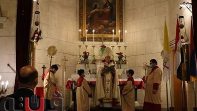 كنيسة الأرمن الكاثوليك تحتفل بعيد الميلاد المجيد | صور