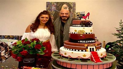 رغم طلاقهما.. مجدي الهواري يحتفل بعيد ميلاد غادة عادل مرتين