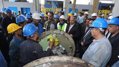 بدء تشغيل خريجي مدرسة السكك الحديدية بشركات صيانة القطارات