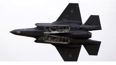 صورة لطائرة سانتا كلوز الإسرائيلية قبل قصف سوريا تثير الجدل