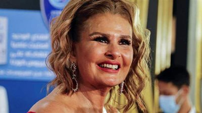 يسرا لتركي آل الشيخ: 