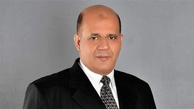 برلماني يطالب بالإغلاق الجزئي لمواجهة الموجة الثانية لكورونا