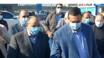 محافظ البحيرة يستقبل وزير التنمية المحلية بوادى النطرون | صور