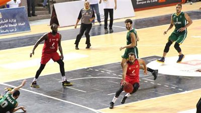 اللجنة الأولمبية تقر تعليقا مشروطا لإقامة البطولات داخل الصالات المغطاة