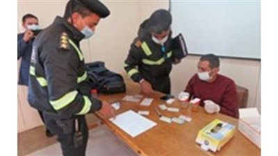 حملات مرورية تجرى كشف المخدرات على 1339 من سائقى حافلات المدارس