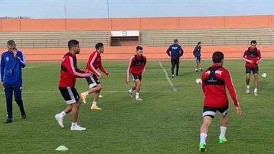 باستثناء فتحي وثنائي الشباب.. سلبية مسحة كورونا لبيراميدز قبل مواجهة سيراميكا كليوباترا