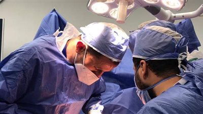 استئصال ورم بالأمعاء لسيدة مسنة في مستشفى للرعاية الصحة ببورسعيد