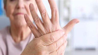 ما هو مرض الروماتويد وأعراضه؟