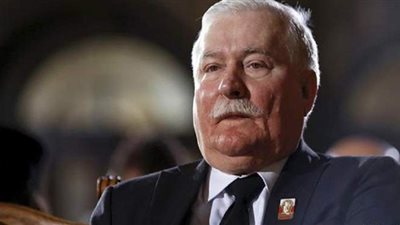 ليخ فاونسا.. رئيس دولة صنع تاريخًا وهزمه الفقر وقهر زوجته