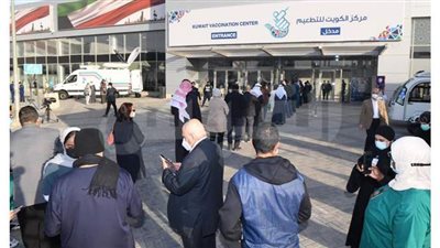 انطلاق حملة التطعيم ضد «كورونا» في الكويت