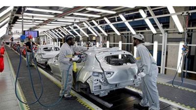 قطع غيار السيارات الكهربائية أرض خصبة للتنافس بين الشركات العالمية