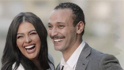 هنادي مهنا تحتفل بعيد خطوبتها على أحمد خالد صالح