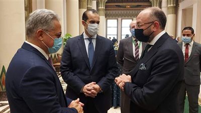 حسام المندوه يشيد بجهود أمانة البرلمان في إجراءات استخراج الكارنيه