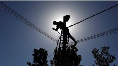 بعد تقليص إمدادات الغاز الإيراني.. العراق يواجه نقصا في الكهرباء