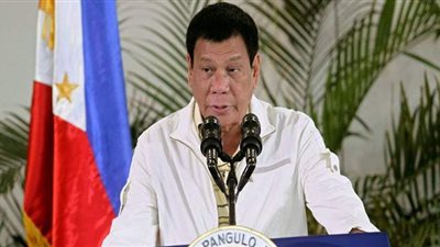 الفلبين تهدد بطرد القوات الأمريكية في حالة عدم الحصول على لقاح كورونا
