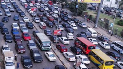 إغلاق طريق العلمين الصحراوى وزحام مروري بمحاور القاهرة والجيزة