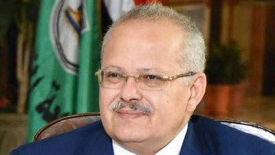 تحويل أنشطة وندوات ومؤتمرات جامعة القاهرة إلى المنصة الإلكترونية بسبب كورونا