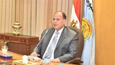 محافظ أسيوط: تكثيف أعمال اللجان للتسهيل على المواطنين بتقديم طلبات التصالح