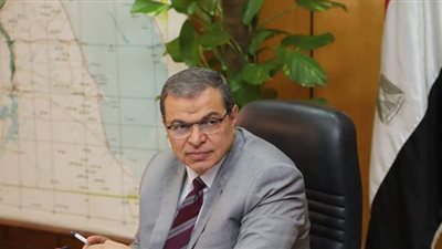 القوى العاملة: تعيين 12 شاباً والتفتيش على 211 منشأة بالوادي الجديد