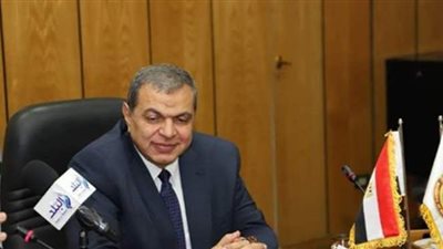 القوى العاملة: تعيين 709 شباب في أسيوط