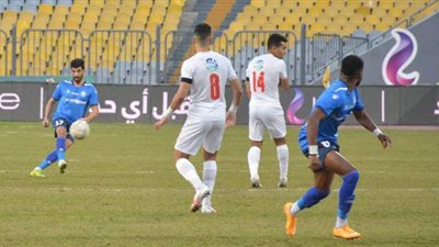 الزمالك يتقدم بثنائية نظيفة على سموحة في الشوط الأول بالدوري