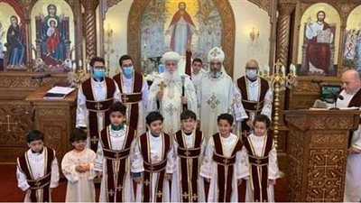 وفاة القس بنيامين عزيز كاهن كنيسة مارجرجس بالمحمودية عن عمر ناهز 70 عاما