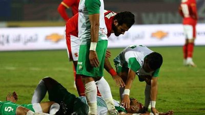 75 دقيقة.. سيطرة أهلاوية على لقاء الاتحاد وإصابة قوية فى وجه حسام عاشور