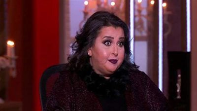 خبيرة تارو: كورونا سيفجع المصريين في 2021.. وبطل الدوري سيكون مفاجأة للجميع