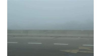 الشبورة تتسبب في شلل مروري أعلى محاور القاهرة والجيزة والطرق الصحراوية.. 26 يوليو والسويس الصحراوي والكريمات أبرزها.. والخدمات المرورية تكثف تواجدها