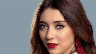 زوجة تامر عاشور تعلن إصابتها بفيروس كورونا