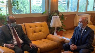 تعاون بين التعليم مع جامعة الفيوم لرعاية طلاب 