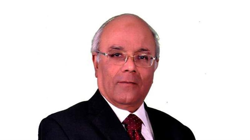 الدكتور محمد عطية