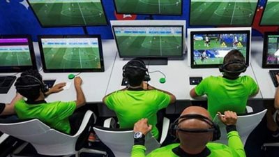 اتحاد الكرة يرفض توقيع عقد مع الشركة الإسبانية لتطبيق الفار.. اعرف التفاصيل