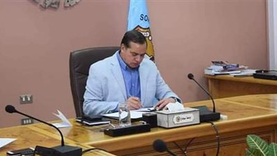 رئيس جامعة سوهاج يخصص لجنتي عزل لامتحان الطلاب المشتبه بإصابتهم بكورونا