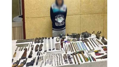 ضبط ورشتين لتصنيع الأسلحة النارية فى سوهاج